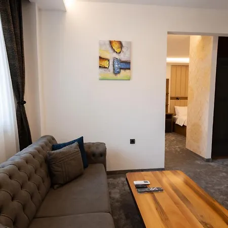 M Star Novi Pazar